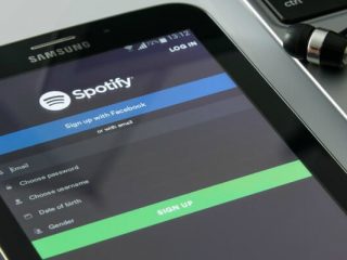 Zarabianie pieniędzy z muzyką w 21st Century