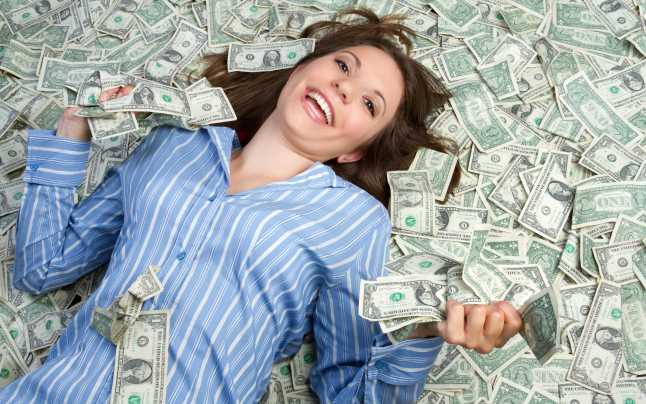 $€1000 Match bonus on First 5 Deposits at Luxury Casino