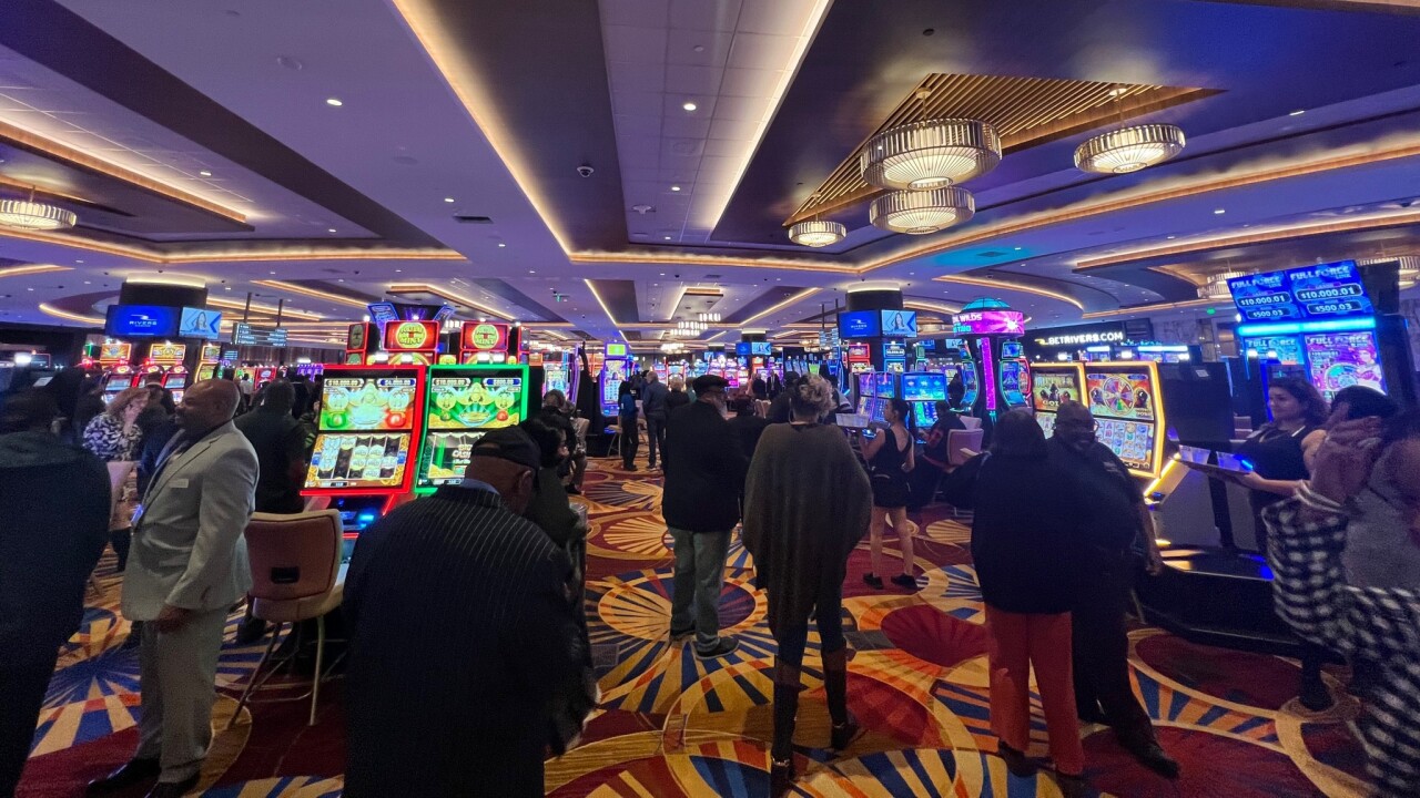 Hebrew Online Casinos and free casino slot games. Write in English Language.